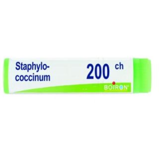 BOIRON STAPHYLOCOCCINUM MEDICINALE OMEOPATICO 200 CH GLOBULI